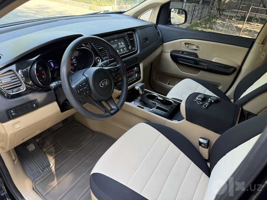 Kia Carnival Grand 2019 Avtomat karobka srochna sotiladi.