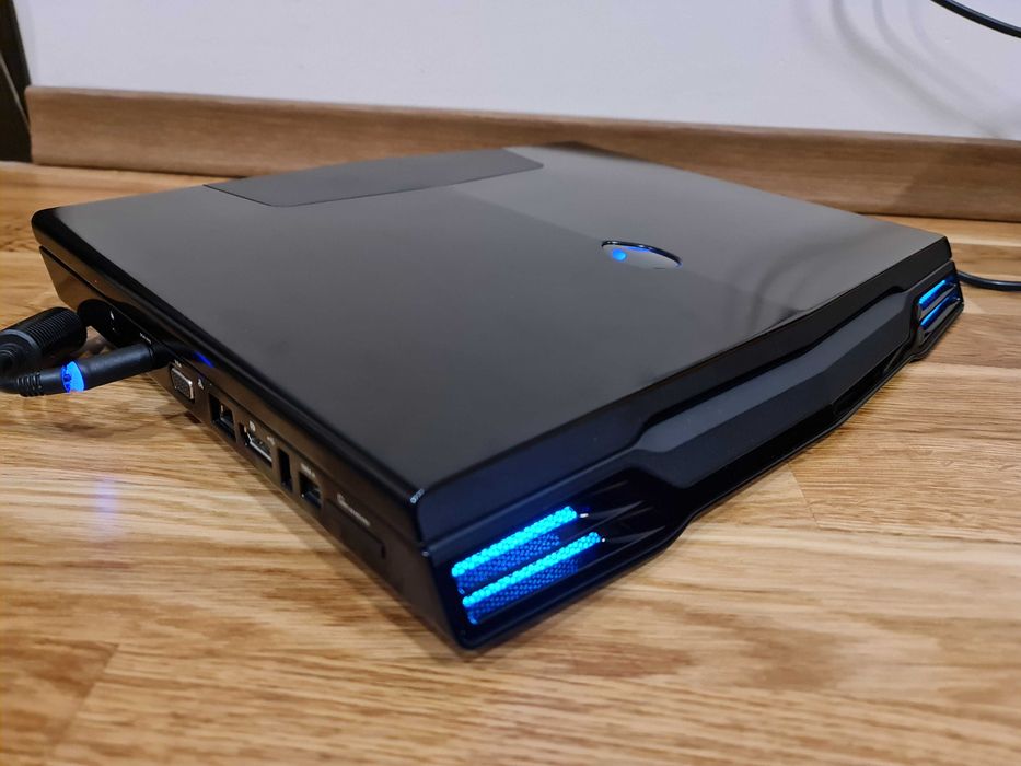 Laptop gaming ALIENWARE 16 ,intel core i7 , video nvidia GTX