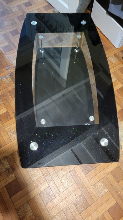 Masuta de sticla