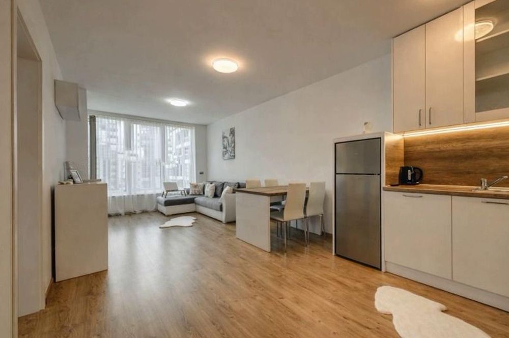 Двустаен апартамент под наем в ж.к. Банишора, 2219279