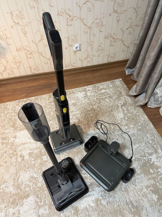 Моющий пылесос Foura