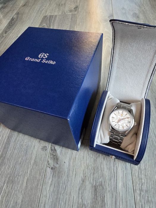 Grand Seiko Cherry Blossoms SBGA413