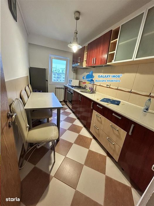 Apartament 2 camere decomandat-mobilatutilatLoc parcare-str Dunavat