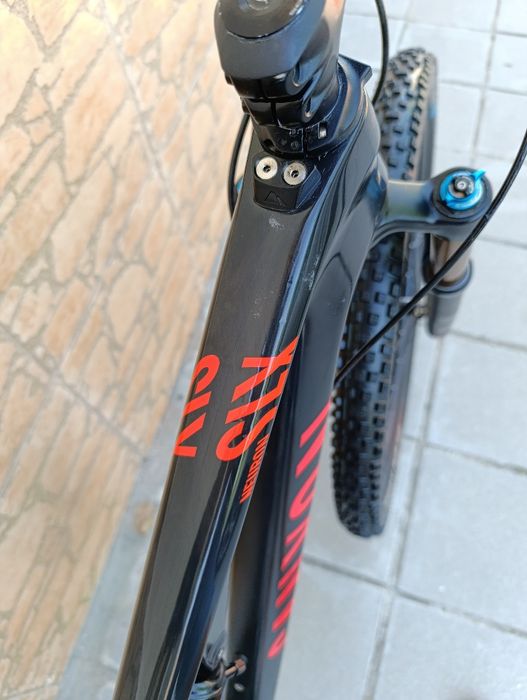 Карбонов велосипед Canyon Neuron SLX 29"