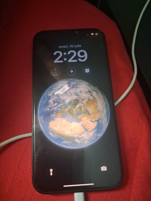 Vând iphone  12 sau schimb