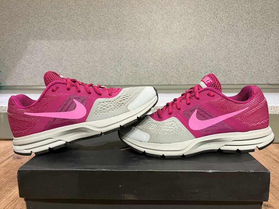 ОРИГИНАЛНИ *** Nike Pegasus + 30 / Purple Grey