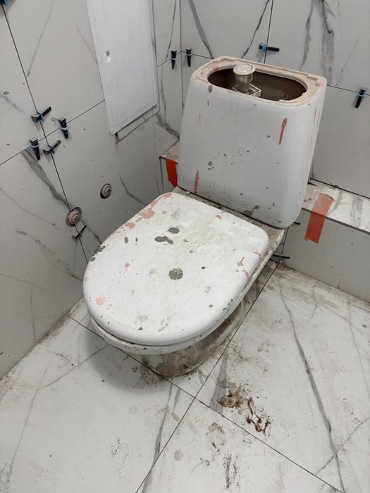 Продам унитаз для туалета