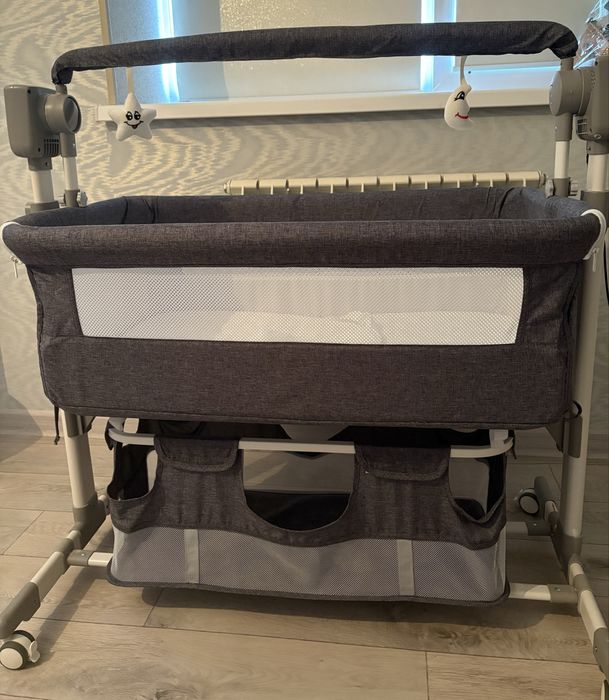 Продам манеж-кроватку