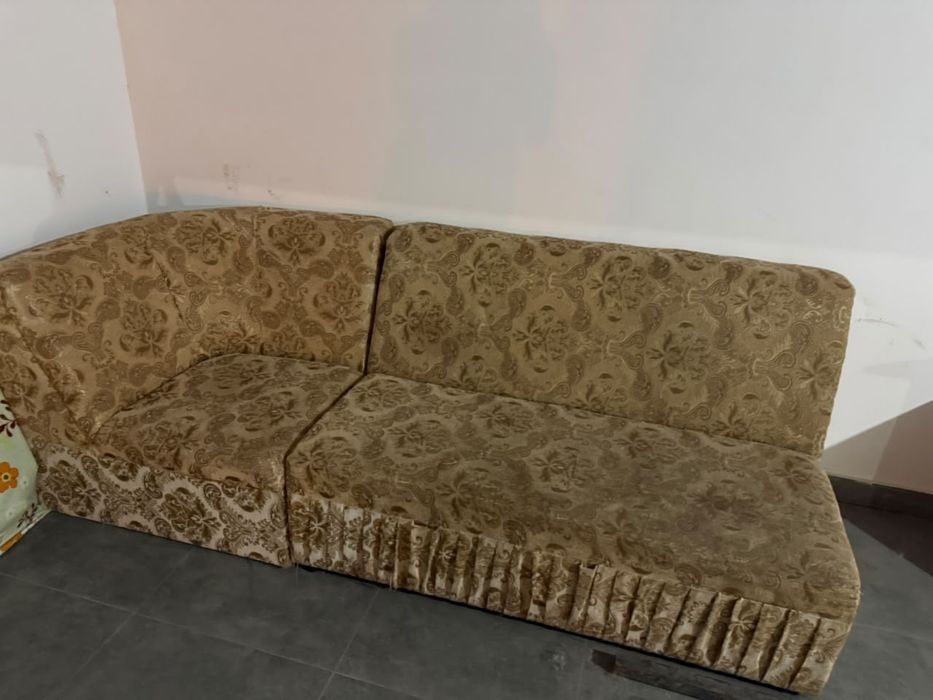 Продается диван срочно