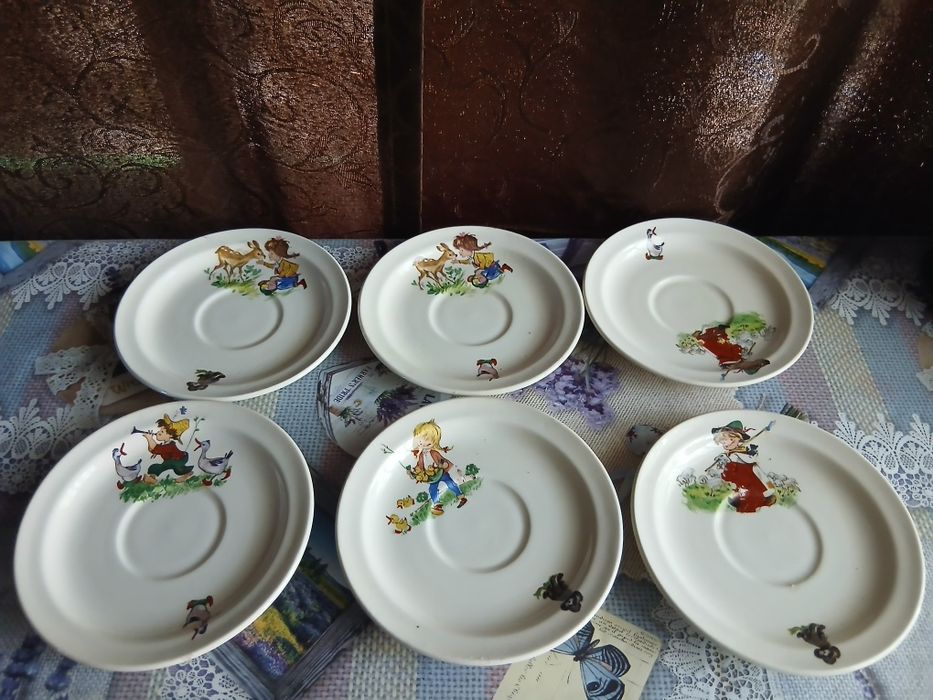 Set farfurii desert vechi