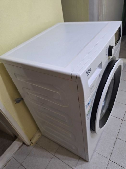 Продавам пералня Беко 7кг 1200об А+++ 60 на 60см