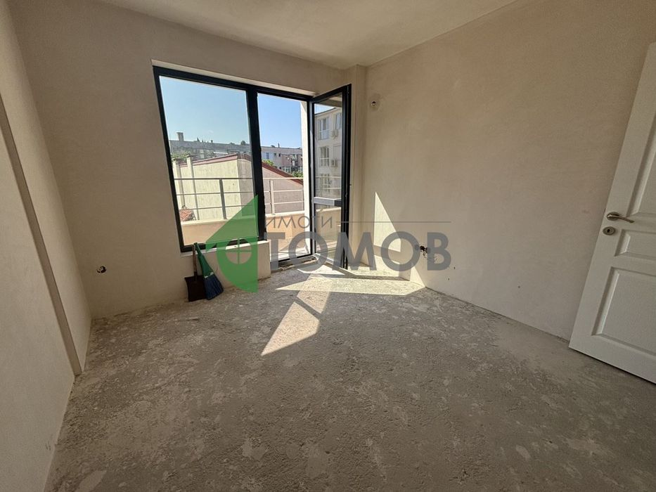 Продава се Тристаен апартамент в Стара Загора, Казански - 102 кв.м за 1628 €/кв.м - Снимка #11