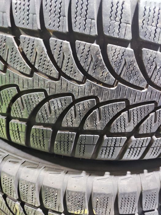 4 бр 235/60/18 Bridgestone