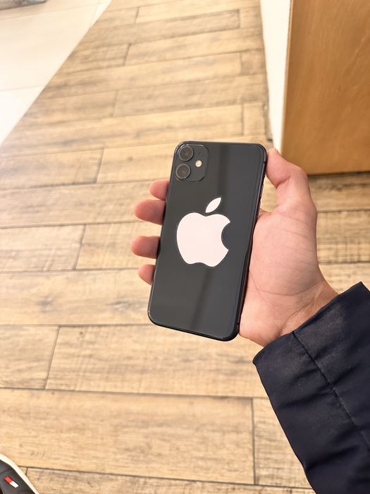 iPhone 11 продается без ремонта срочно