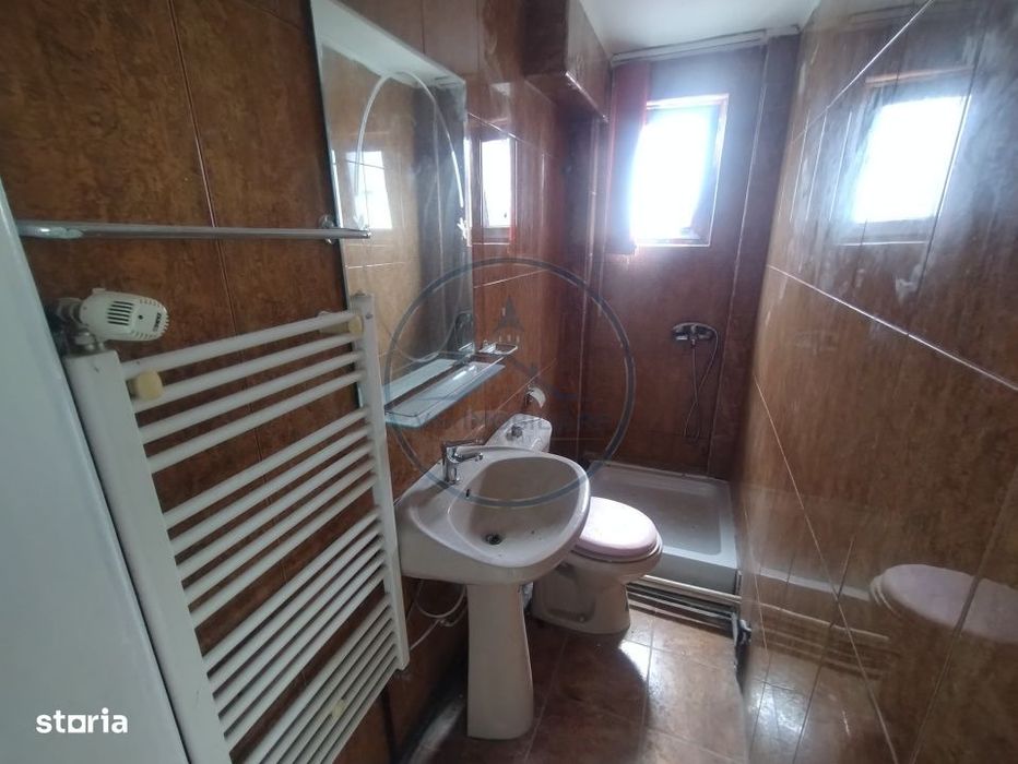 Apartament 2 camere, etaj 1, Bd. Decebal – pozitie excelenta — fotografia 3