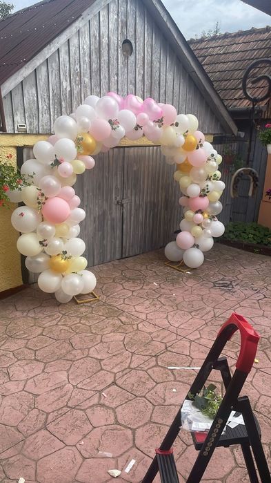 Inchiriez arcada pentru evenimente