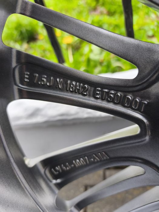 Roți originale Ford Kuga R18