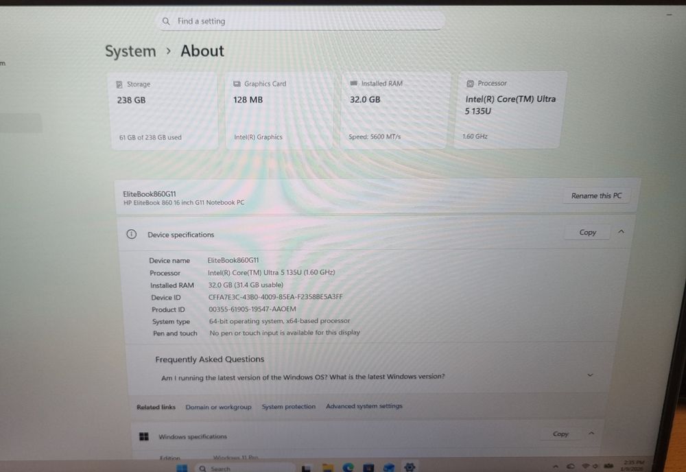 HP EliteBook 860 g11