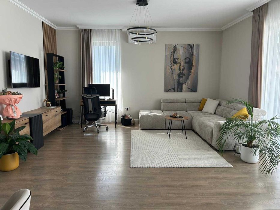 Casa de vanzare mobilata - Oradea, Cartier Viena Residence
