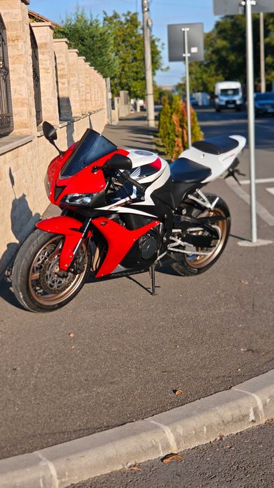 Honda cbr600rr pc40 2007 top