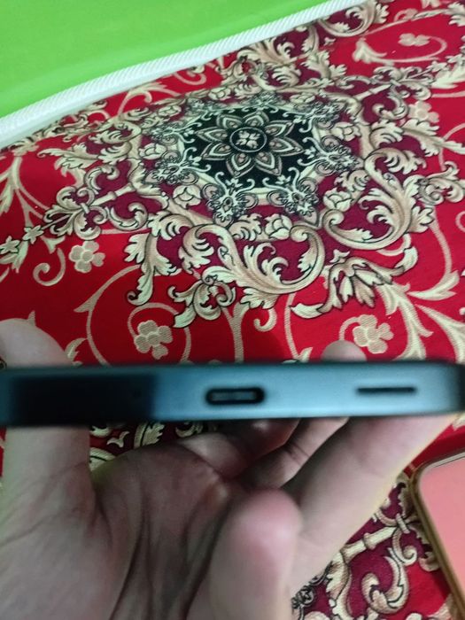 Самсунг А16 сотаман. Идеал айби йок