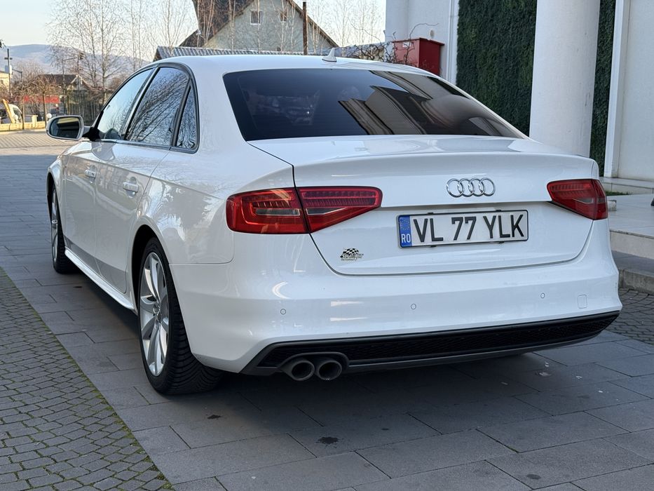 Audi A4 2.0TDI !!!  S-line