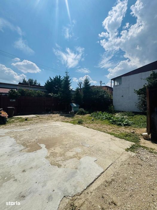 200 mp | P+2 | 15 m deschidere | T226