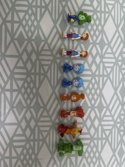 Киндер игрушки продажа