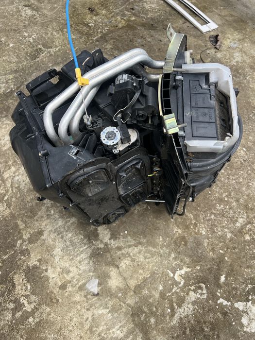 Парно за bmw e46 2003 година