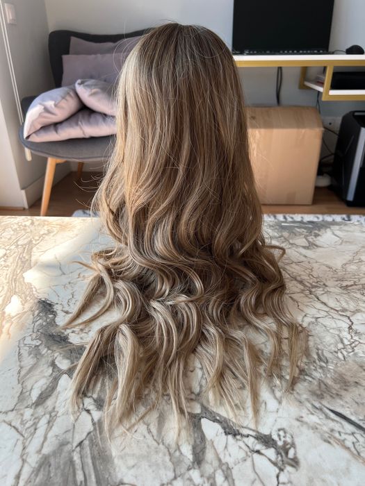 Peruca blond aluna noua