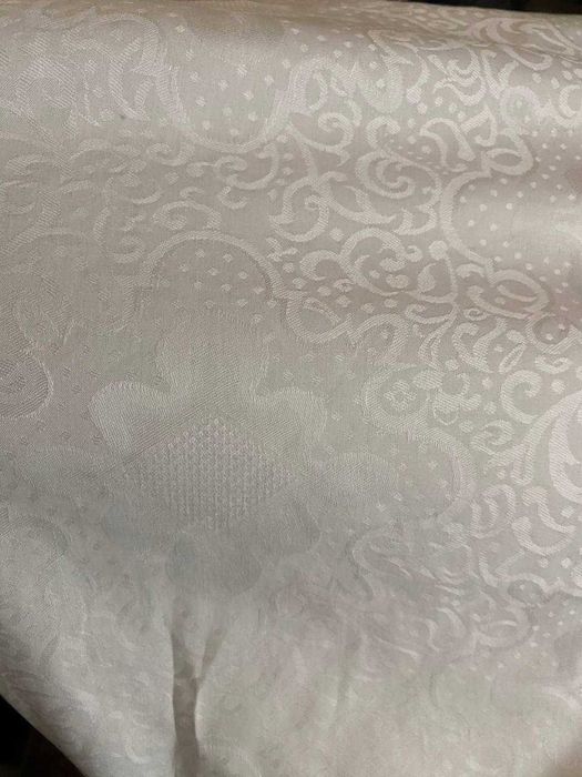 ткань на скатерти с выделкой качественная жаккардовая