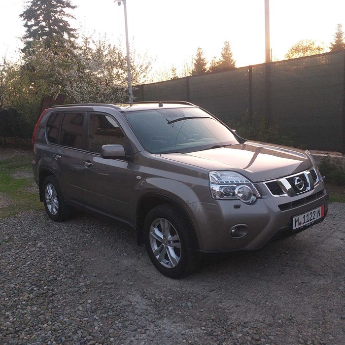 Nissan X Trail 2,0 dCi 4x4, Full option, trapa, an 2012 euro 5,  8990 euro