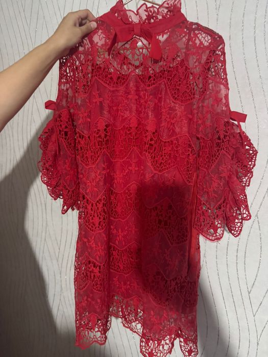 Продам платья срочно