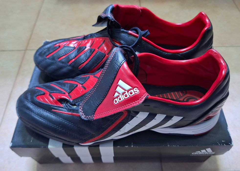 vand Adidas pentru teren sintetic sau pentru sala ca si noi in cutie marime 44