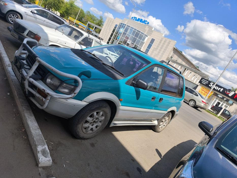 Продам mitsubishi rvr