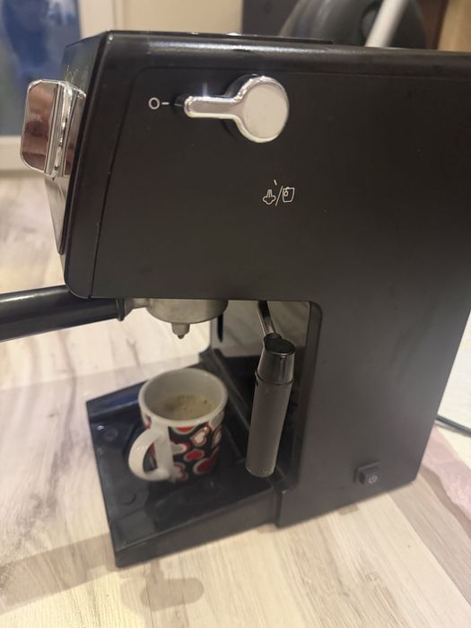 Кафе машина Delonghi