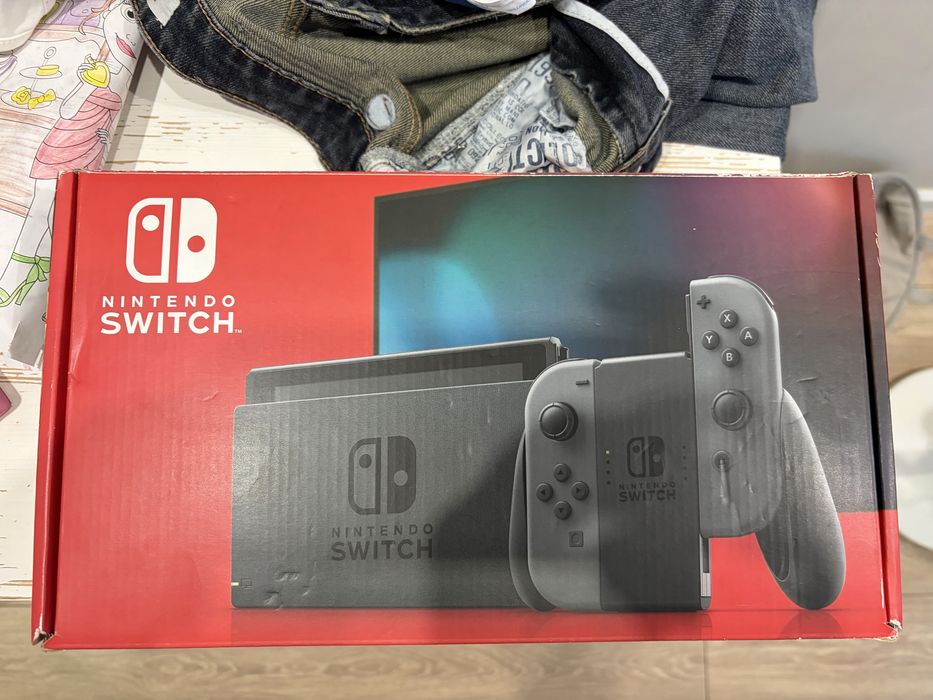 Продам Nintendo switch rev2