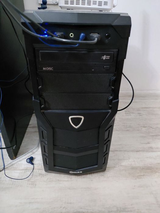 Компьютер хороший