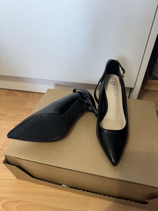 Обувки на ток Tendenz