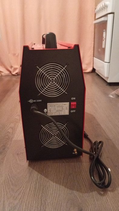 Аргонный сварочный аппарат MAGNETTA200