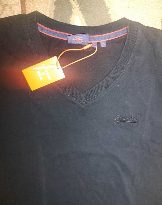 Tricou barbati Superdry. XXL, nou