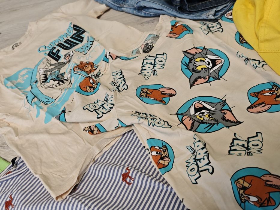 Сет тениски и къси панталони 134