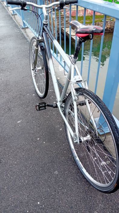 Bicicleta 3x8 viteze