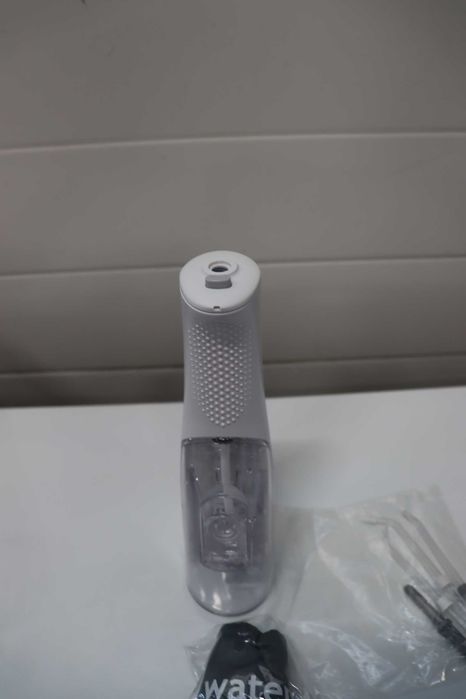 Waterpik Waterpik Cordless Freedom WF-03 148 мл воден флос, не, презареждаем, работи с батерии, безжичен