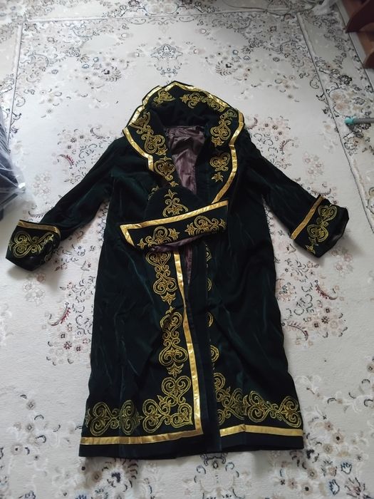 Продам шапан и борик 5000 теңге