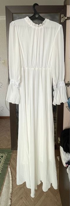 Ақ көйлек, кәжекейімен 15000
