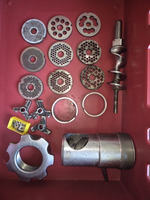 Mașina de tocat Bizerba impecabila