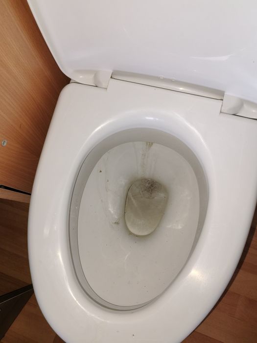 Продам унитаз срочно