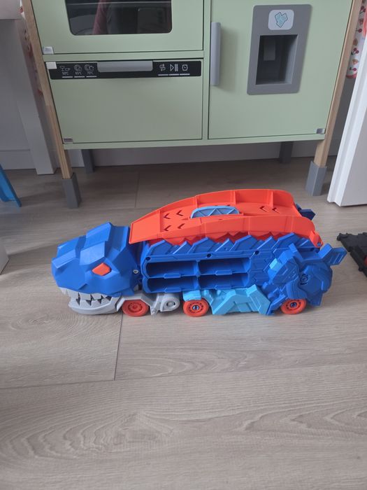 Transporter hot wheels