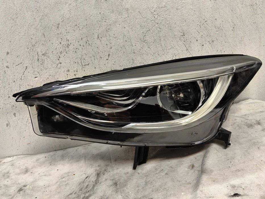 Оригинален фар Infiniti Q30 QX30 Led